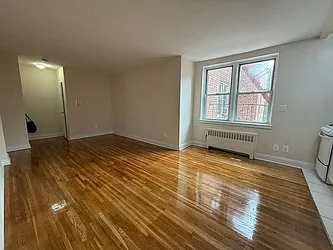 144-28 Barclay Avenue