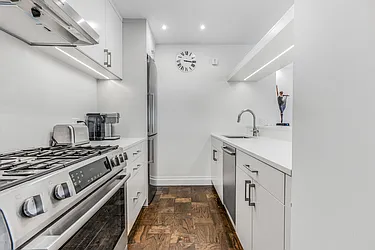 415 East 37th Street