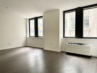 100 Maiden Lane